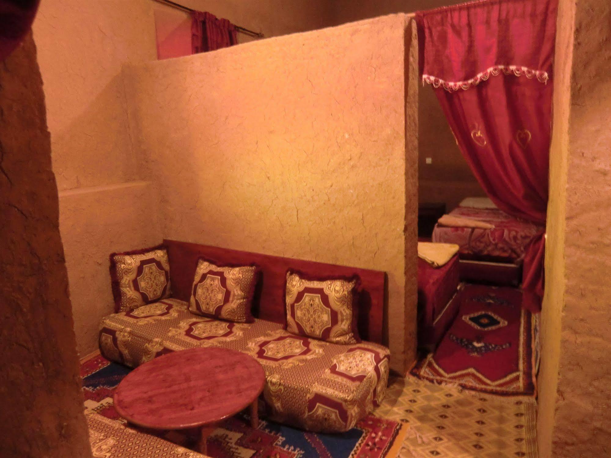 Kasbah Oulad Othmane Acomodação com café da manhã Aguebt Exterior foto
